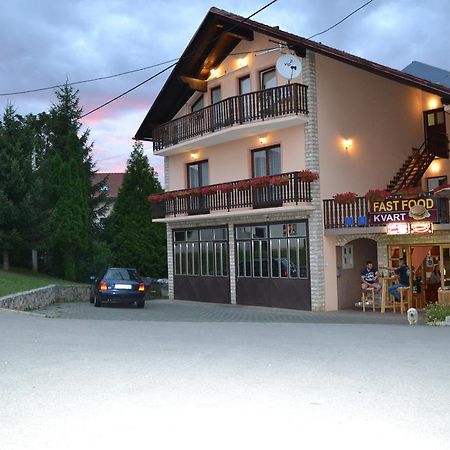 Guesthouse Zalac สลูน ภายนอก รูปภาพ