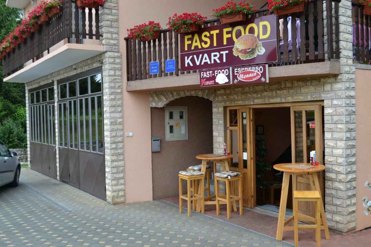 Guesthouse Zalac สลูน ภายนอก รูปภาพ